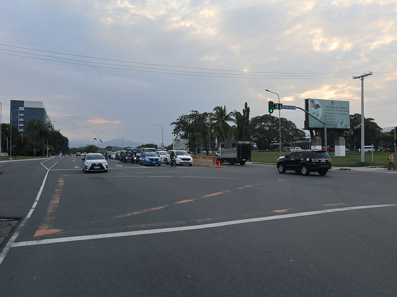 Don Juico Ave (near Clark) – Area photo